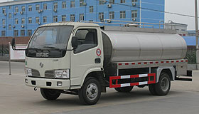 東風福瑞卡牛奶運輸罐