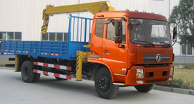 東風天錦隨車起重運輸車