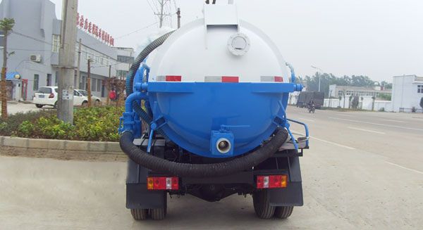 福田輕型吸汙車