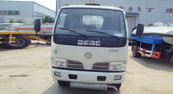 東風福瑞卡吸糞車