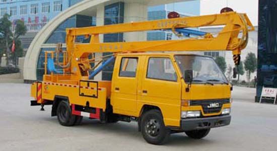 江鈴單橋雙排高空作業車