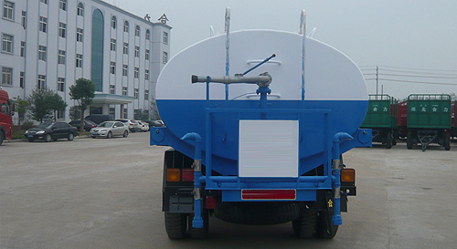 東風平頭綠化噴灑車