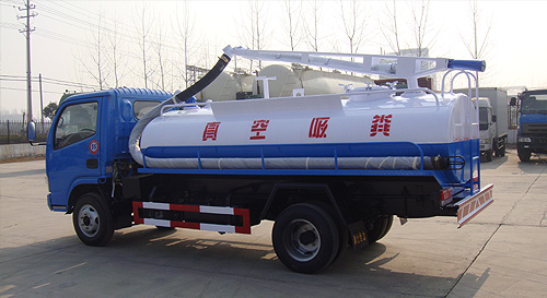 東風福瑞卡吸糞車