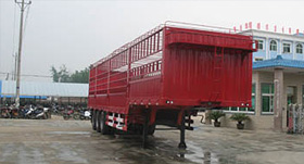 倉柵式運輸半掛車